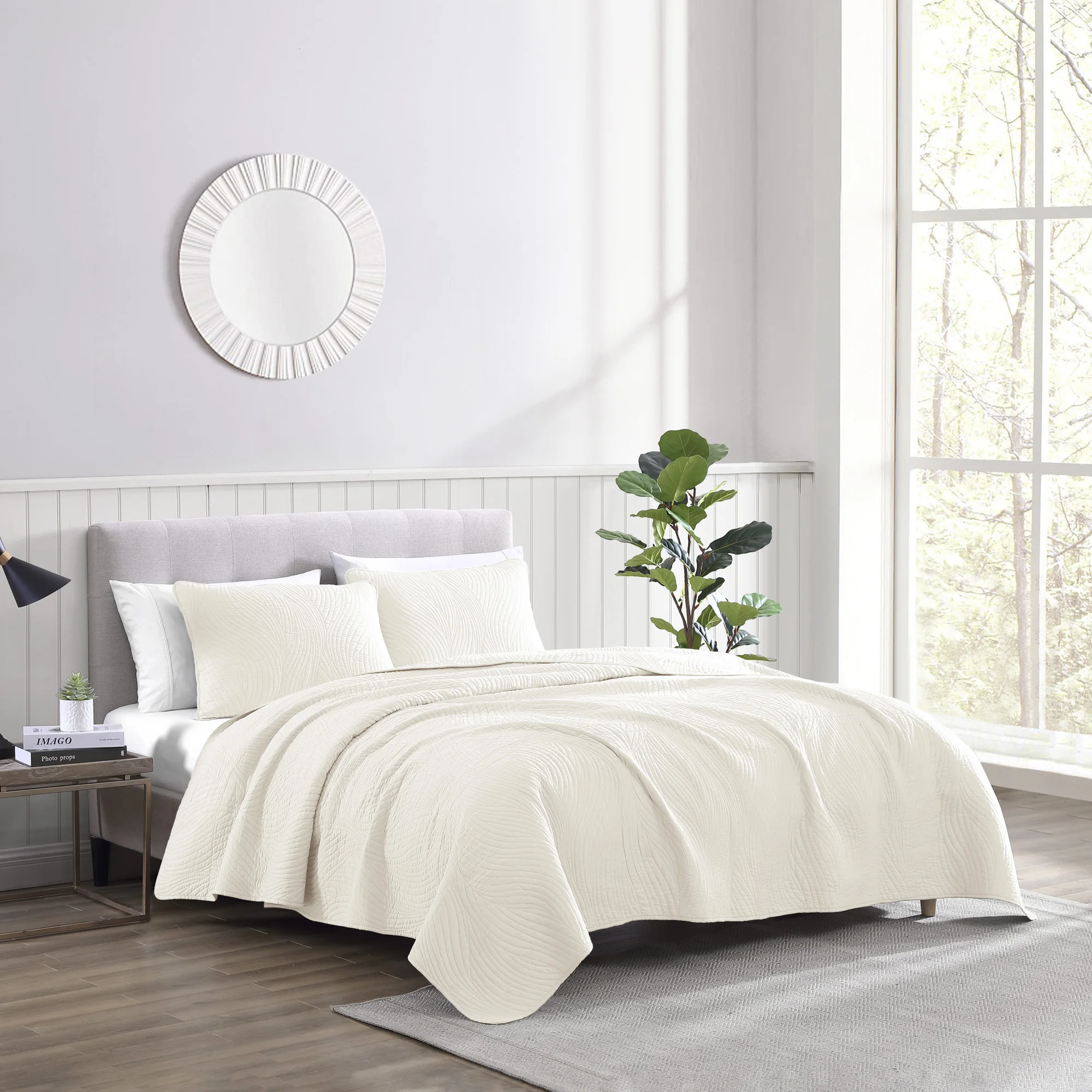 

Stream Quilt Set Queen Ivory