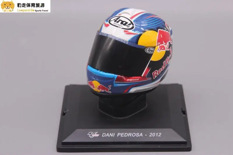 

Мотоциклетная гоночная модель Arai модель шлема Altaya 1:5 Honda Pedrosa 2012 26