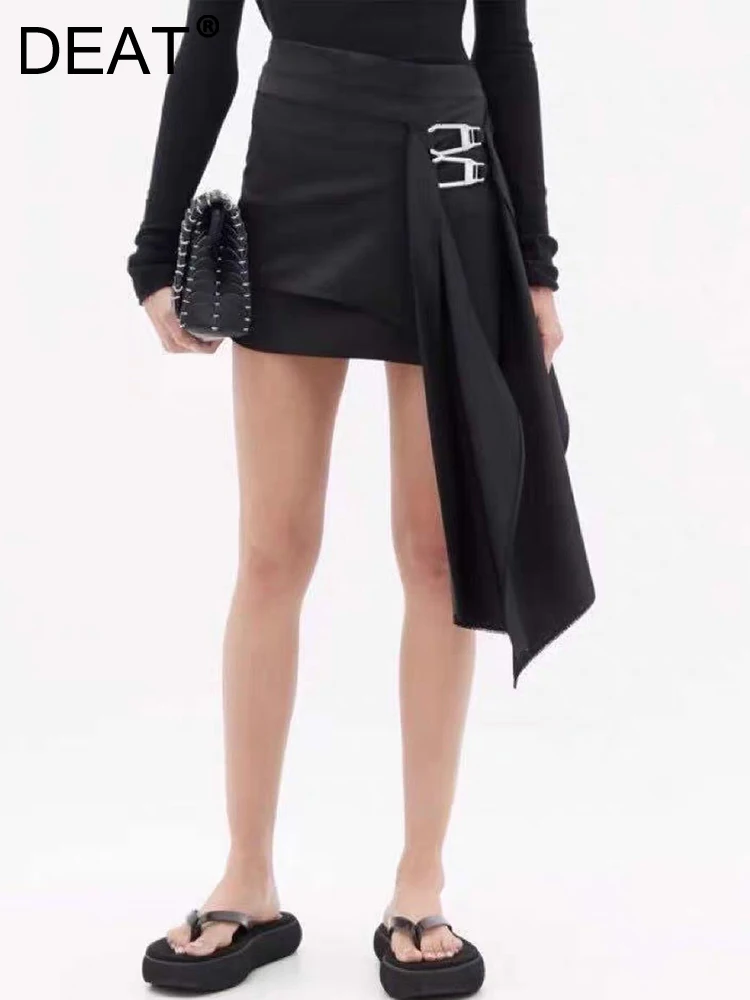 

DEAT Fashion Women's Skirt High Waist Irregular Slice Style Metal Buckle Slim Black Mini Skirts Lady Autumn 2023 New Tide 7AB341
