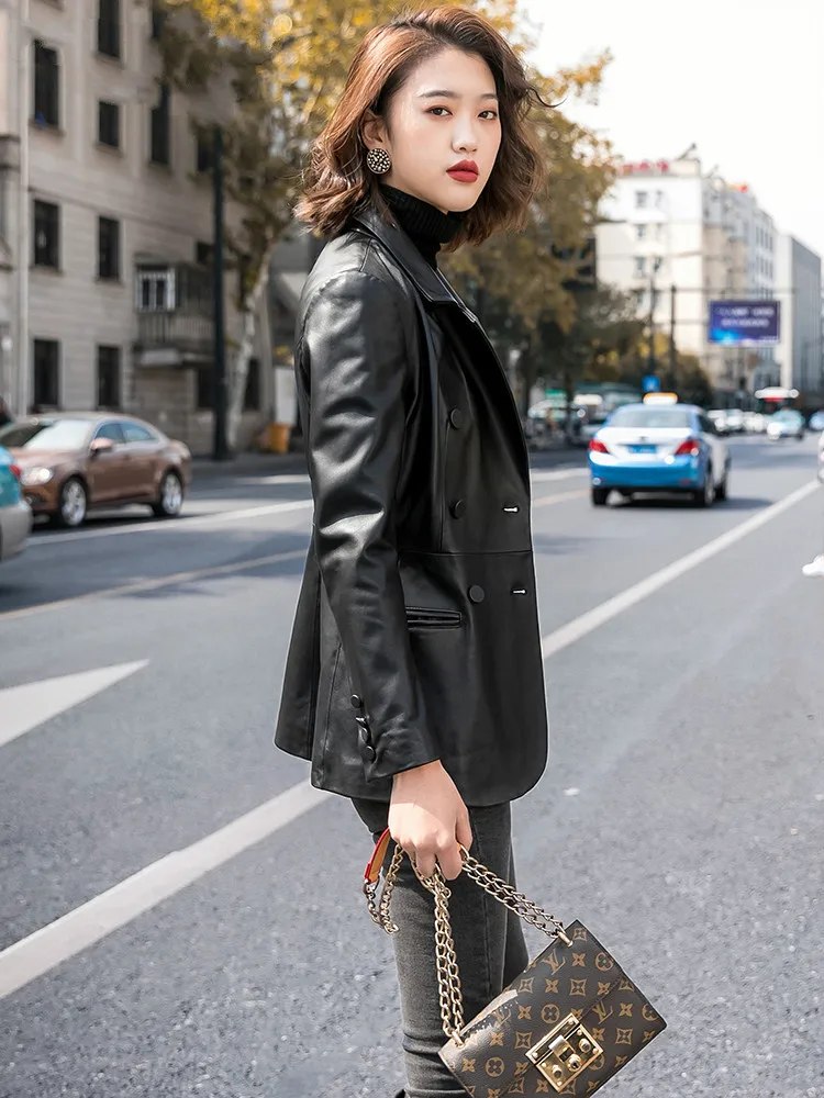 Новинка 2024 женская кожаная одежда Haining модное облегающее пальто из натуральной