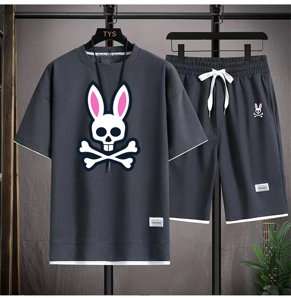 

Men's summer new Psycho Bunny print set is on fire, featuring a round neck T-shirt and two piece shorts set, casual set