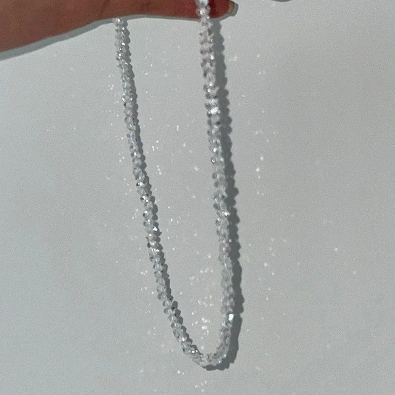 Ожерелье-чокер с разноцветными стеклянными кристаллами