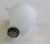 

-- K задняя крышка для резервуара