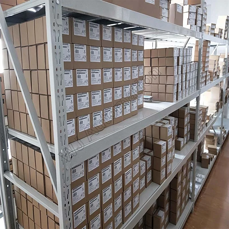 Аналоговый входной модуль Plc 6ES7231-4HF32-0XB0 Стандартный вход SM 1231 6es7 231-4hf32-0xb0 8 |