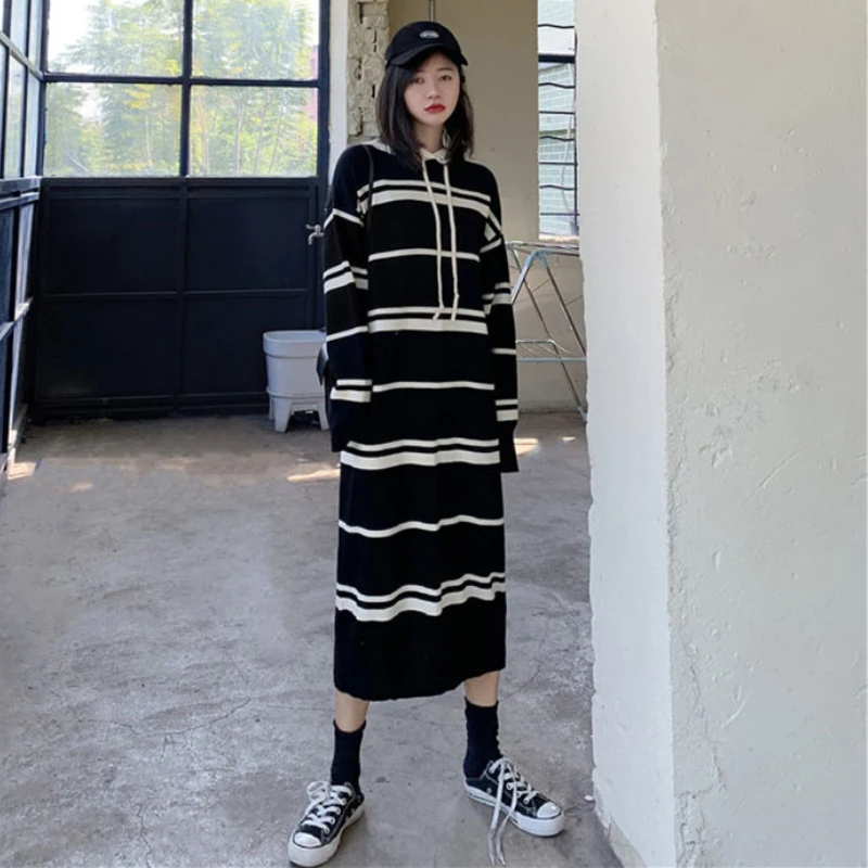 

Black and White Striped Long Sweater Dress Preppy Style Loose Casual Hooded Sweatshirt Knitted Pullovers Autumn Winter Warm Coat