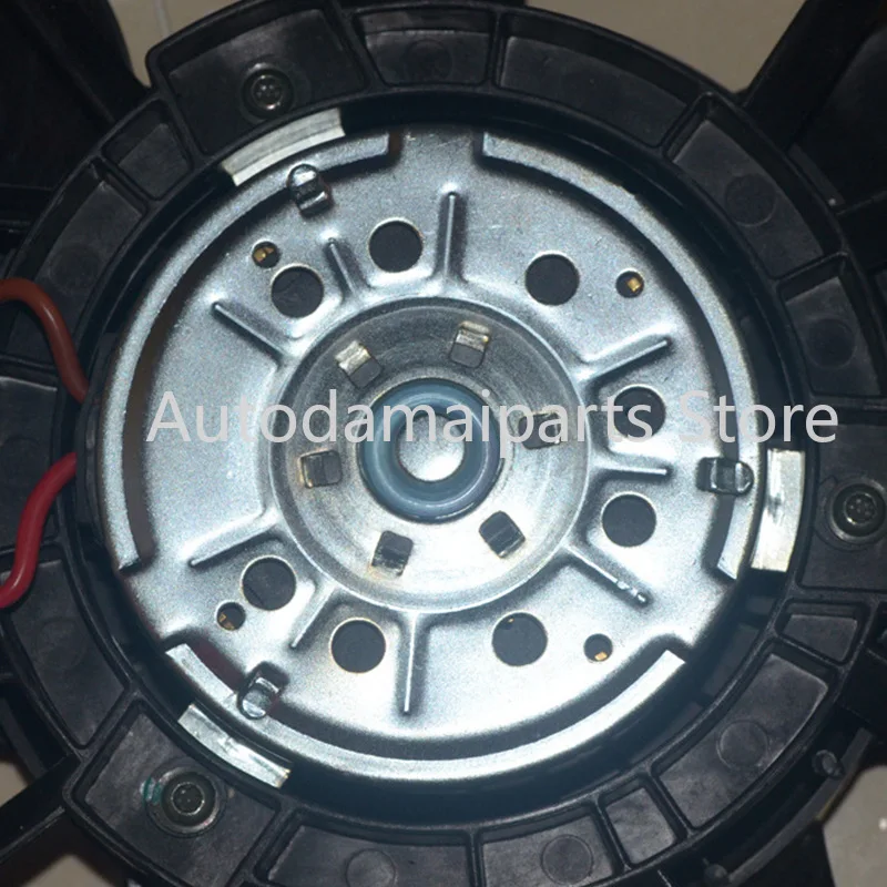 

Cooling Fan Assembly for BMW 325 323 328 330 E46 3 Series 325i 99-06 17117561757 17111436260