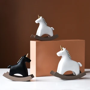 Nordic Minimalist Resin Rocking Horse Ornaments Cute Unicorn Trojan Horse Youth Childrens Room Indoor Desk Creative Decoration