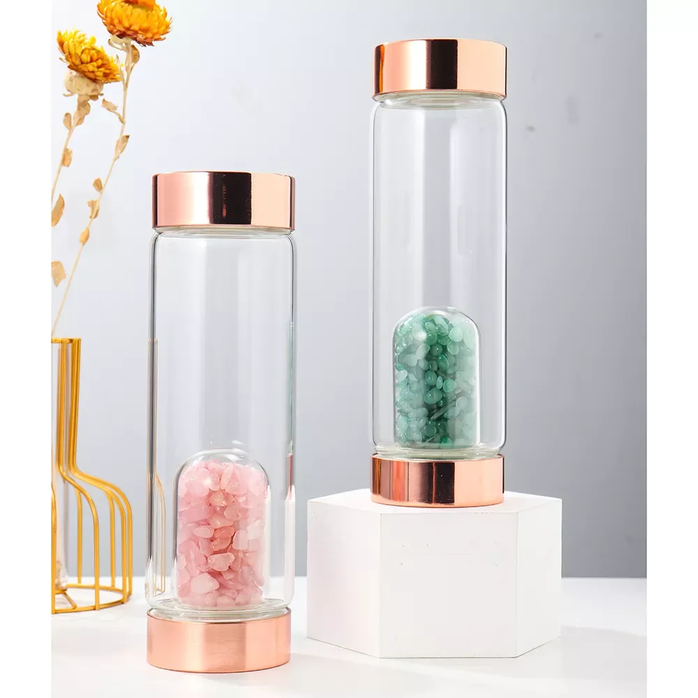 

2022New Crystal Rose Gold Glass Water Bottle Amethyst Rose Quartz Gravel Gemstone Healing Glass Elixir Drink Bottle Gift
