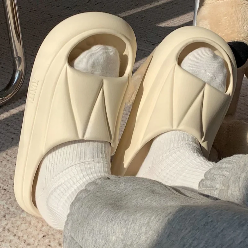 

HOUZHOU Casual Women's Home Slippers Platform Shoes Summer Soft-soled Sandals Indoor Solid Color Outdoor Beach Flip Flops Men