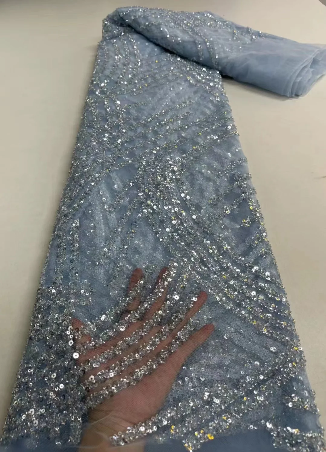 

French Heavy Handmade Beads Tulle Lace Fabric Nigerian Luxury Sequin With Pearl Tulle Fabric For Fashion Wedding Party Dress Sew