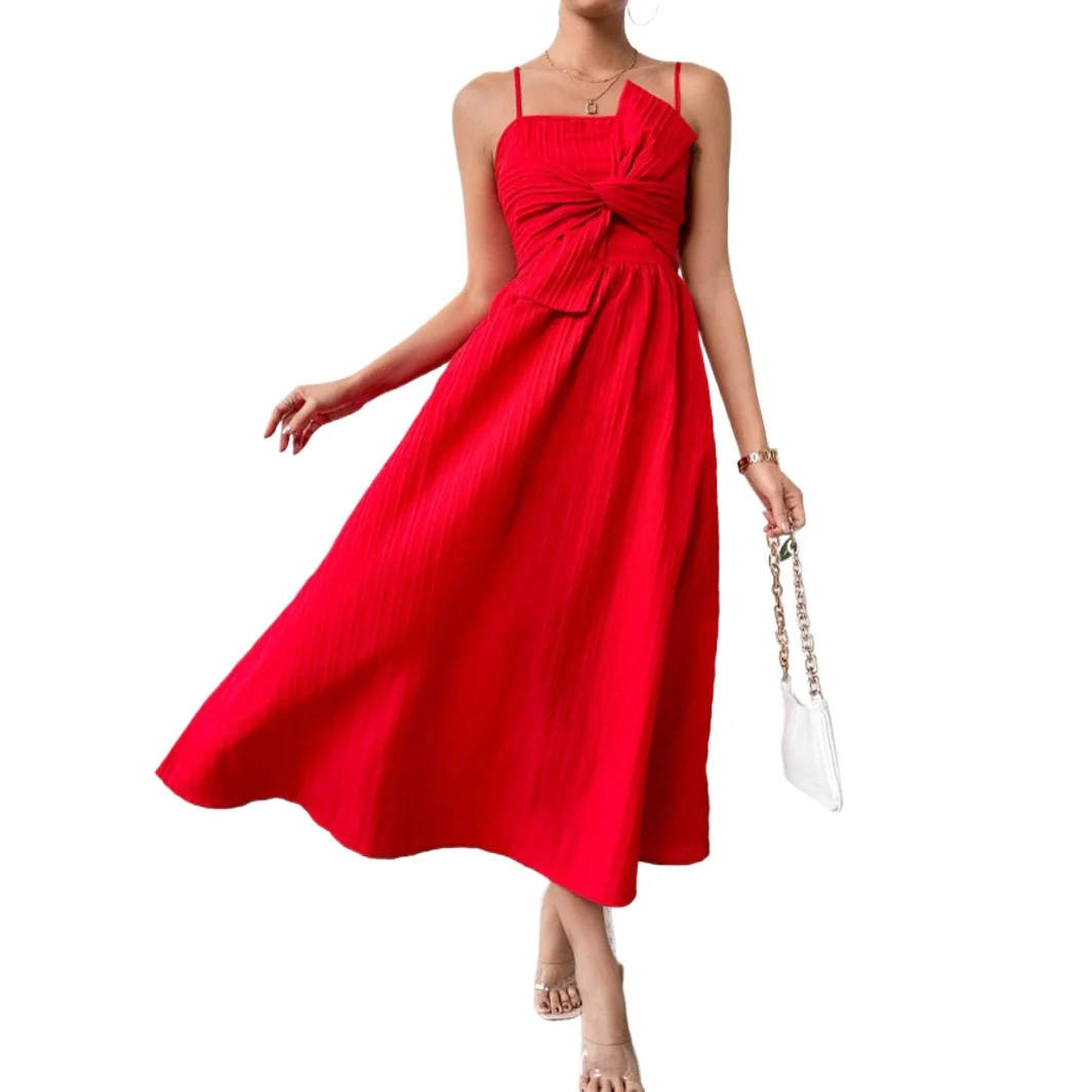 Платье чайной длины с большим узлом на бретельках 2024 красное