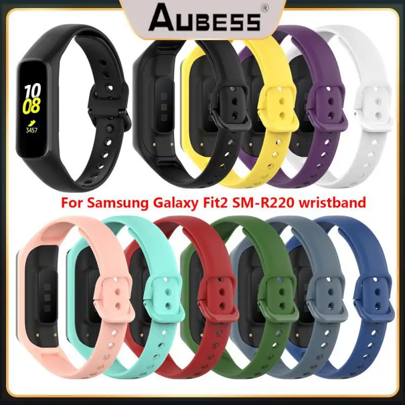 

Smart Accessories Watchband Soft Silicone Strap Waterproof Sweatproof Replacement Strap For Samsung Galaxy Fit 2 Strap