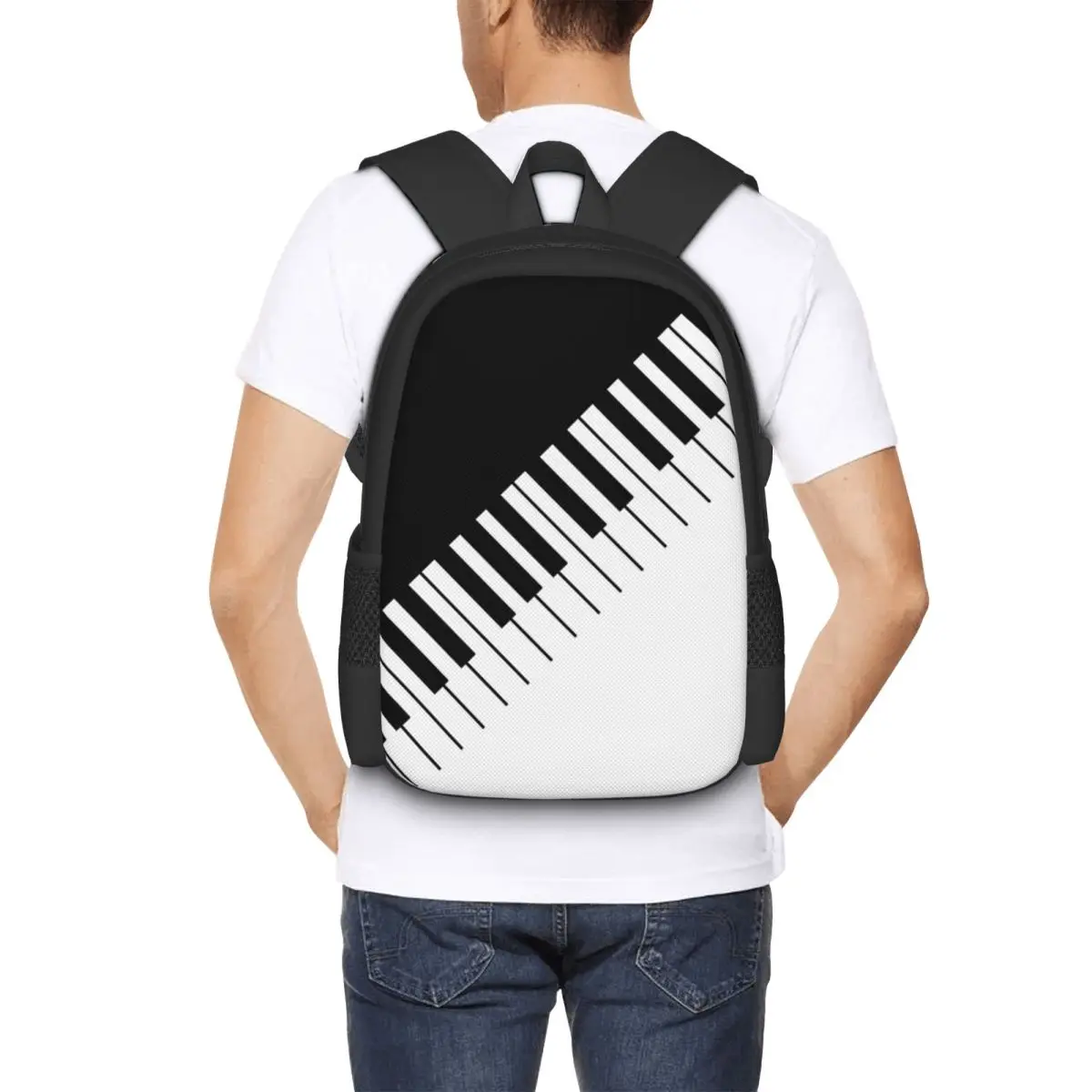 Рисунок 5 - Простой стильный школьный ранец Bling Music Note Piano