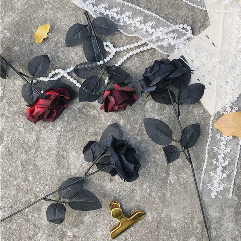 

Gothic Black Rose Artificial Flowers Head Bouquet Cloth Home Living Room Weeding Chritmas Decoration New Year Wedding Decoration