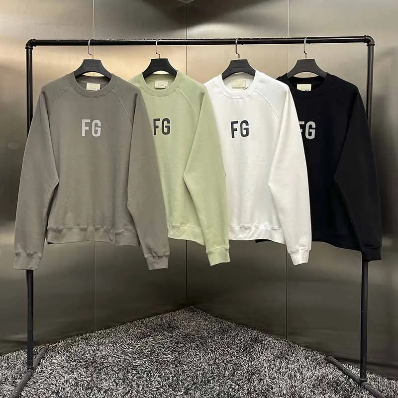 

High Quality Essentials Reflection FG Letter Print Crew Neck Sweatshirt Men Women Loose Streetwear Pullover Essentials Clothes
