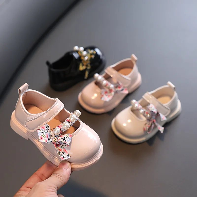 

Infant Girl Baby Leather Shoes Spring Summer Kids Flower Shoes Ribbon Children Footwear Cute Toddler Walking Shoes Babies F07051