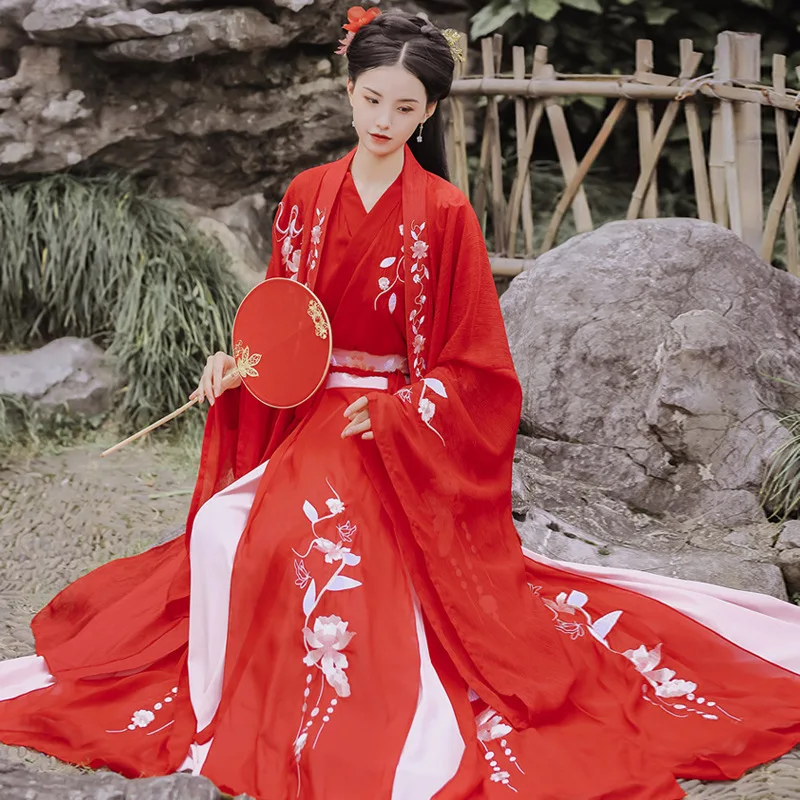 

Свадебное платье красное платье ханьфу платье принцессы для женщин новый стиль костюм ханьфу для выступлений традиционное китайское плать...