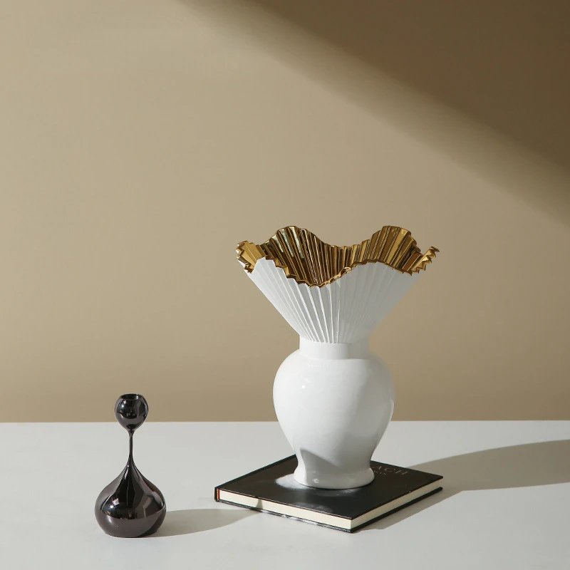 

Роскошная белая перламутровая керамическая ваза с оборками для дома, входа в гостиную, Настольная Цветочная посуда