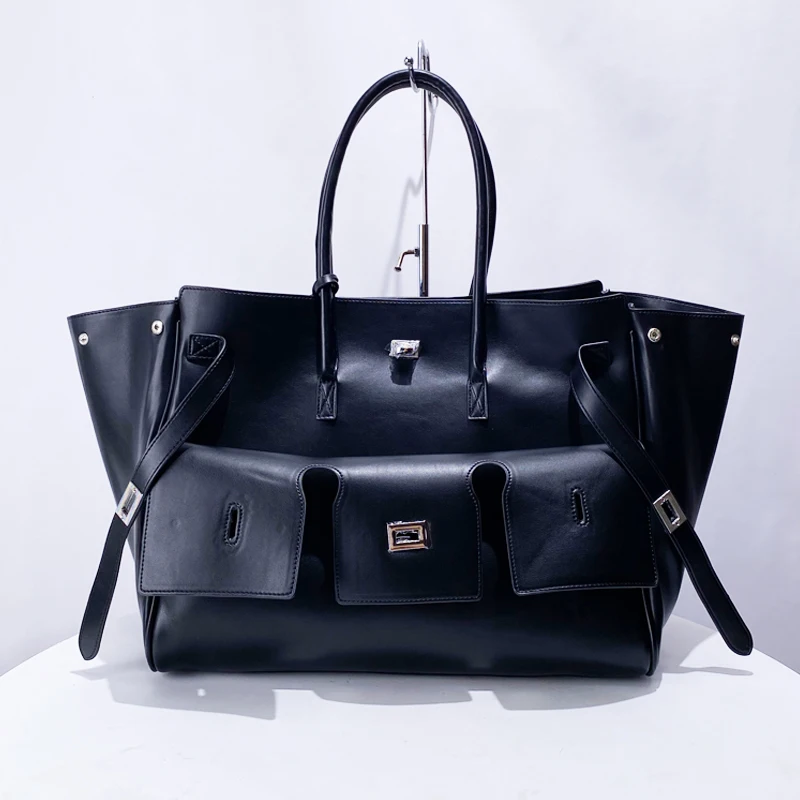 Женская дизайнерская сумка на плечо с замком цвет в ассортименте