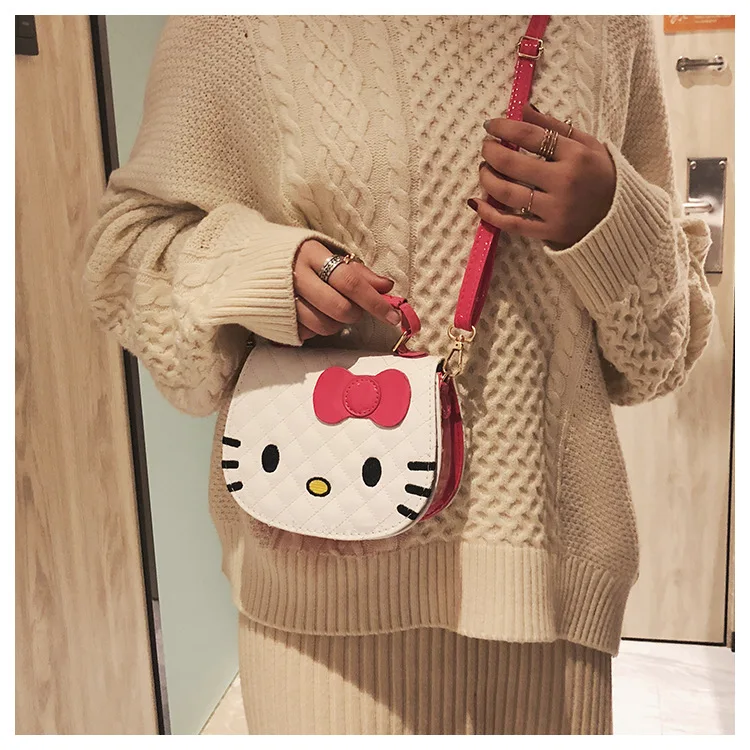 Сумка на плечо Hello Kitty для девочек лакированная кожаная подкладка застежка-молния