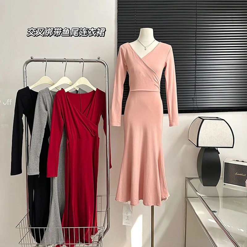 

Sexy Long Sleeve V-neck Slim-fit fishtail Skirt Sweet Women Casual Button Comfortable Skirt Summer Korean Fashion Women's Clothe