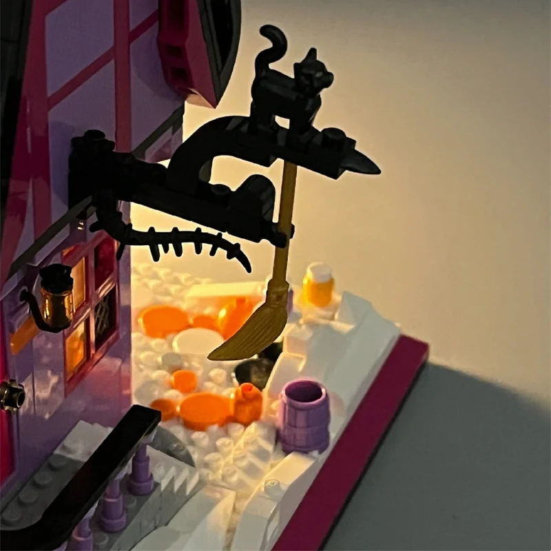 Строительные блоки серии Street View Сборная модель волшебного магазина игрушка