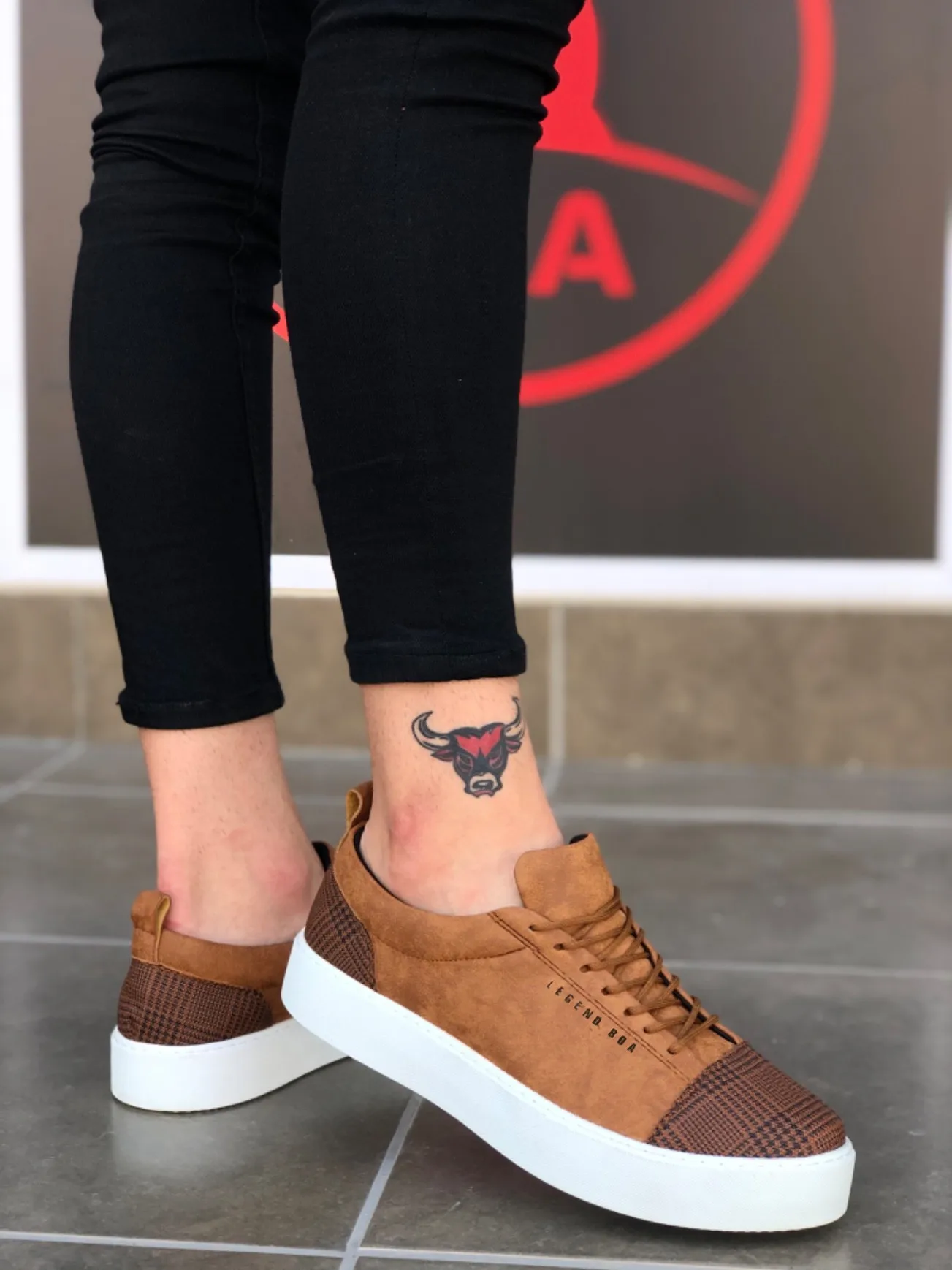 Спортивная классическая мужская обувь BA0104 в клетку на шнуровке |