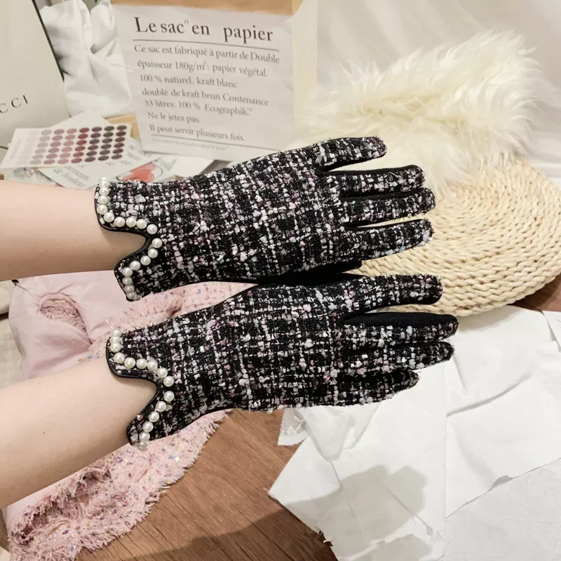 

Women's Winter Plus Velvet Thicken Warm Touch Screen Gloves Elegant Pearl Full Finger Cycling Driving Gloves