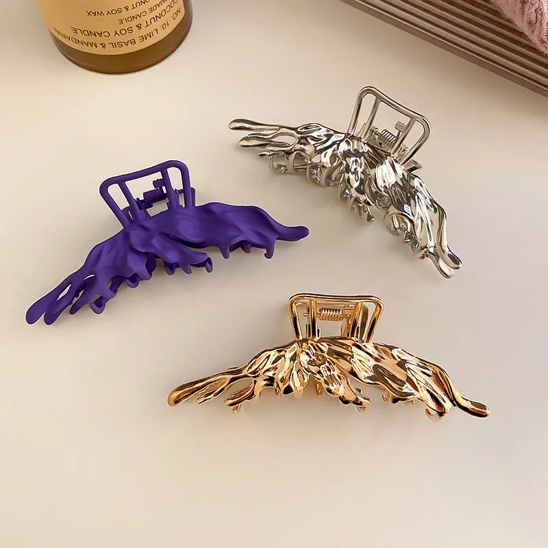 

2022 Korean New Trendy Big Hair Crabs Claws For Women Hair Accessories Metal Hair Clips Purple Color Wholesale