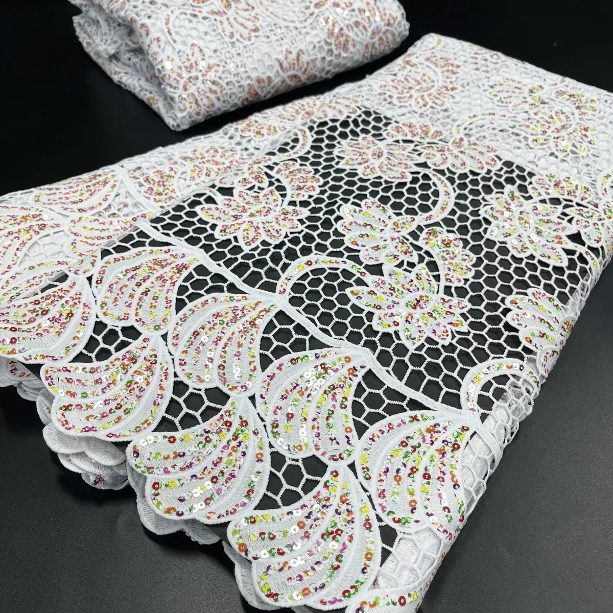 

Colorful Sequin Cord Lace Fabric African Milk Silk Lace Fabric Water Soluble Lace French Nigerian Lace Fashion Fabric LJY21108