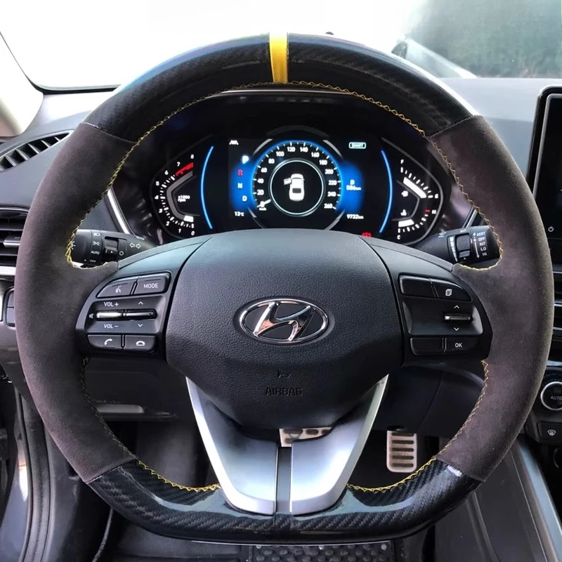 

100% подходит для Hyundai Ioniq 2017-2019 Elantra 4 2016-2019, нескользящий чехол на руль автомобиля из углеродного волокна и замши с ручной прошивкой