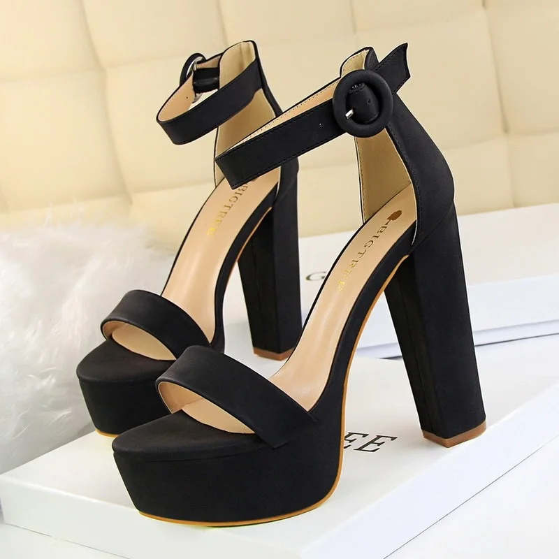 

Ladies Sandals Platform High Heels Summer Buckle Women Shoes Black Nude Sexy Red Pumps Plus Size Thick Heels Sandals Pumps