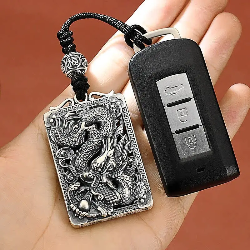 Брелок с медным гальваническим покрытием и серебряным драконом металлический