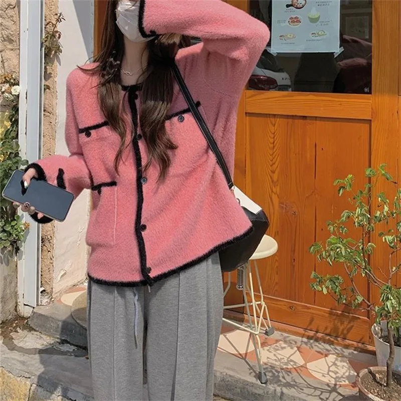 

AutumnandWinterNewStyle Temperament Cardigan Women's Lazy Style Korean Style Design Sense Reducing Age Retro Loose Sweater Trend