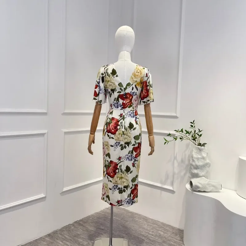 Рисунок 2 - Женское винтажное платье миди с цветочным принтом