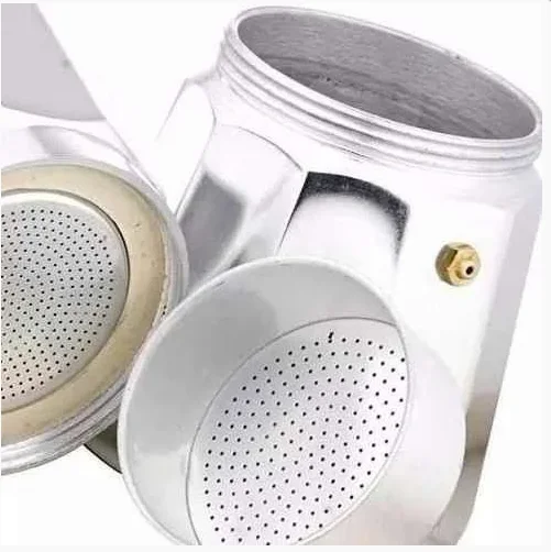 Итальянская алюминиевая кофеварка для 6 чашек кафе