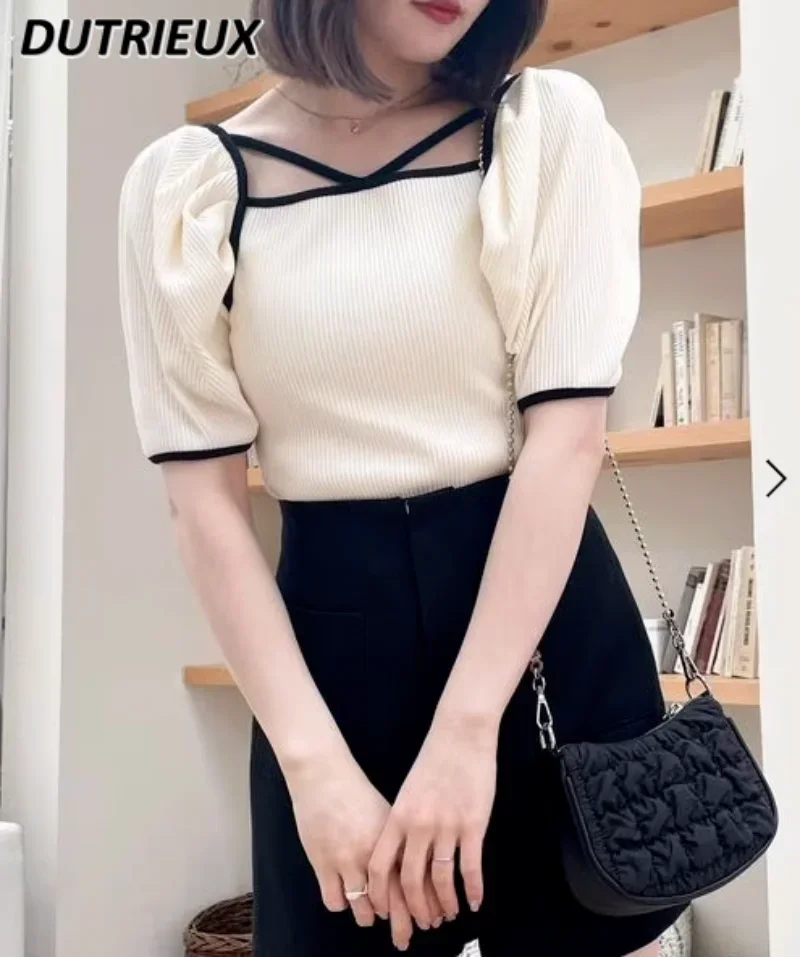 

Топ женский трикотажный облегающий с коротким рукавом и квадратным вырезом