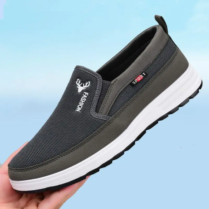 

Men Casual Sneakers 2023 Spring New Lightweight Male Tennis Shoes Men Sneakers Soft Mesh Casual Shoes Outdoor Anti-Slip Shoes