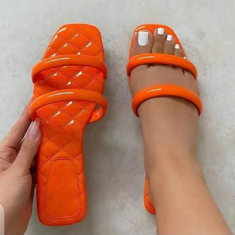 

Summer 2022 New Solid Color Home Flat Leisure Fashion Outdoor Beach Sandals Women Casual Slippers Slides Women's Summer Footwear