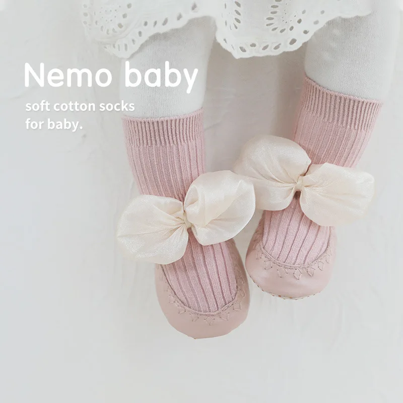 

Autumn Winter New Baby Shoes and Socks Baby Floor Socks Anti-skid Leather Soles Toddler Socks Lovely Flower Princess Socks Shoes