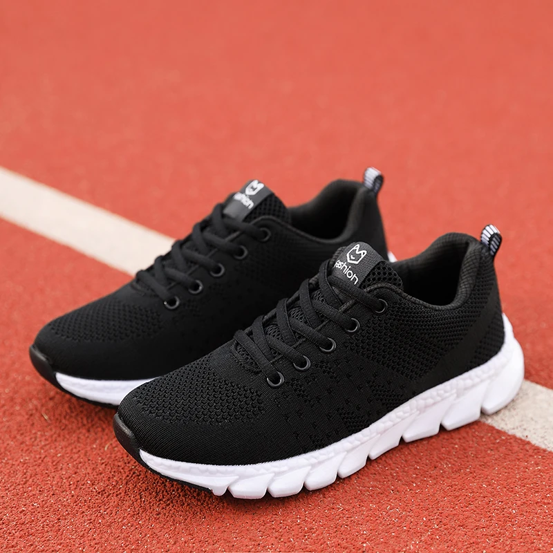 

2022 New Womens Running Sneakers Comfortable Jogging Shoes Breathable Low Top Sneakers Lace Up Lightweight Outdoor Sports Shoes