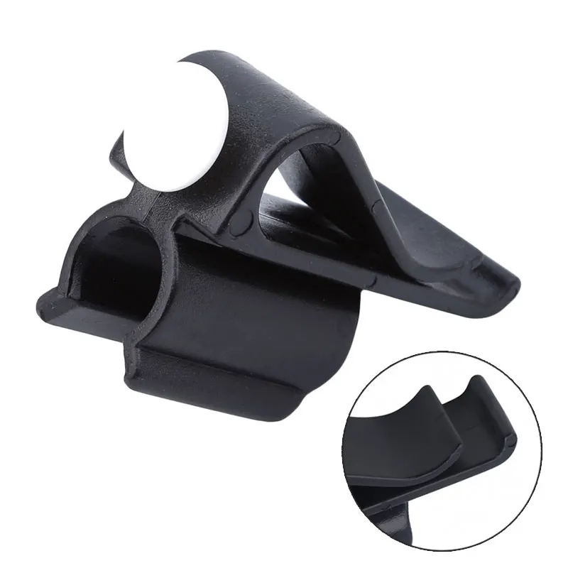 

1pcs Sports Golf Bag Clips On Putter Clamp Holder Putting Organizer Club Golf Club Grips Golf Equipment New 2023