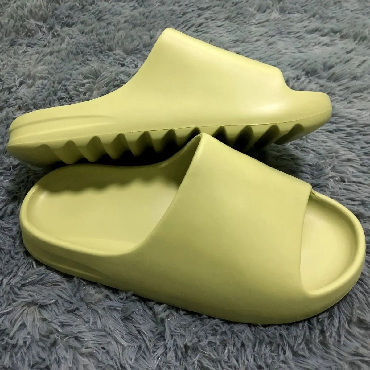 

Hot slippers women outdoor casual flat 2022 Summer Women Heel Slippers Thick Bottom Serrated Sole Non Slip slide bone shoes