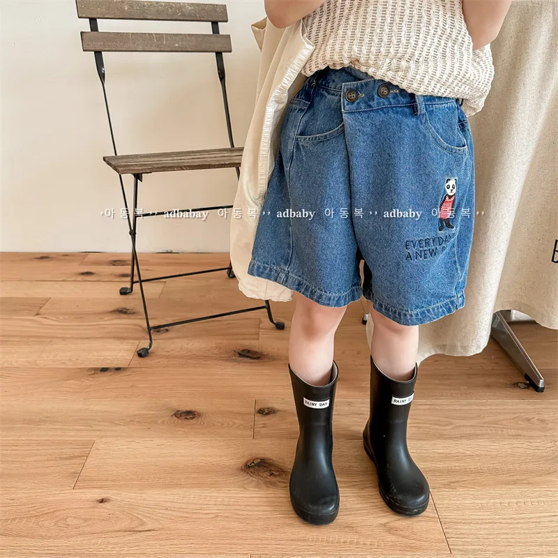 

2023 Summer New Children Denim Shorts Cute Cartoon Boys Jeans Baby Girl Short Pants Infant Casual Pants Kids Clothes
