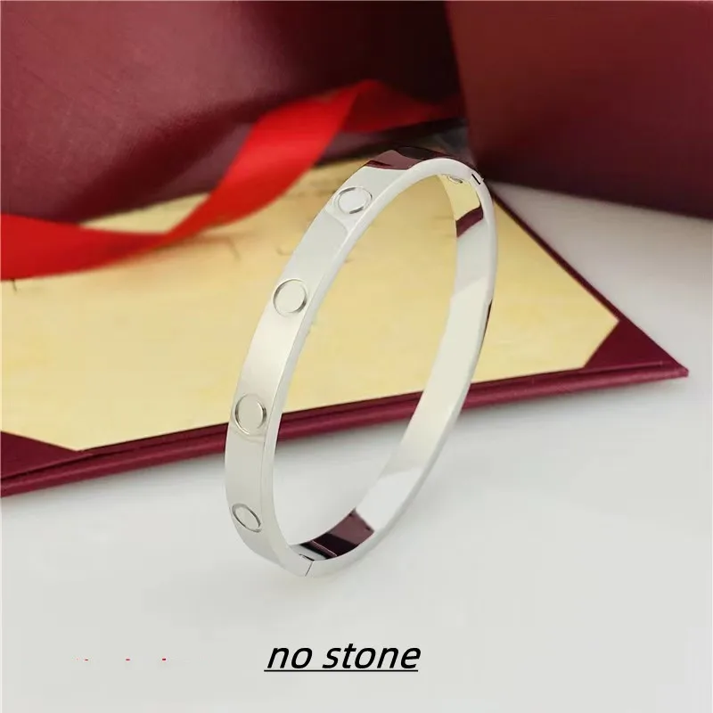 

2022 New Fashion Luxury Men's And Women's Bracelets High Quality Classic Style Couple Bracelets High Grade Jewelry Women's Gifts