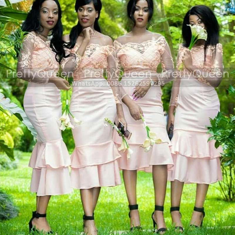 

Платье подружки невесты с кружевной аппликацией и длинными юбками