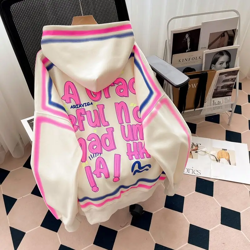 Женский свитшот оверсайз с капюшоном