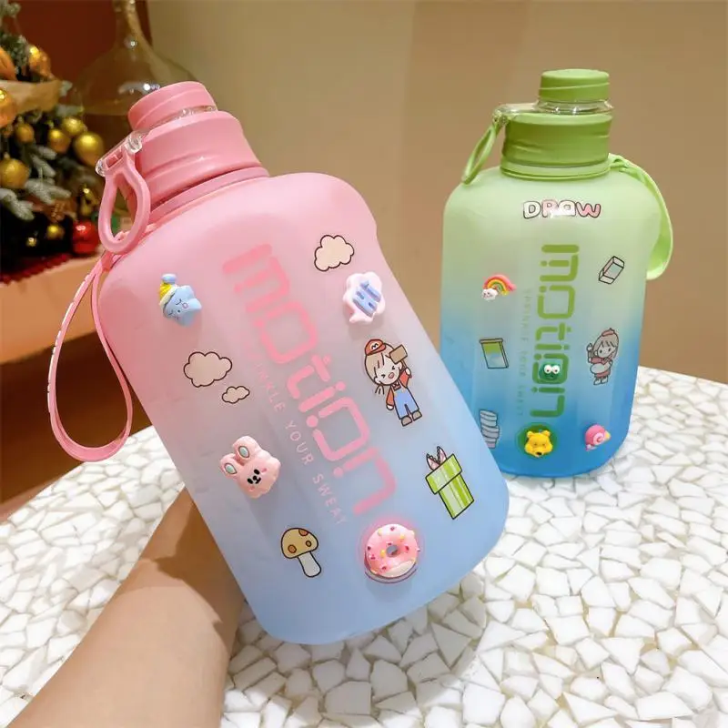 

2.2L Large Capacity Water Bottle Straw Cup High Temperature Plastic Water Cup Locking Flip-Flop Lid Outdoor Gym Sticker Bottles