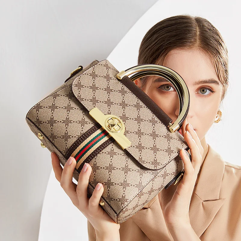 

Light Luxury Brand Women's Bag 2023 New Versatile Fashion Senior Designer Genuine Leather Retro Plaid Crossbody Shoulder Bag