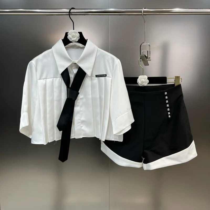 

Лето 2023, Новое поступление, Женский комплект из двух предметов PREPOMP с коротким рукавом, галстуком, плиссированной рубашкой и шортами GK378